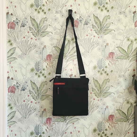 Prada Authentic Shoulder Bag, - Picture 2 of 12
